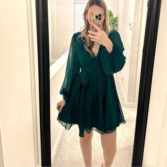 Goddiva Green Mini Dress - Picture 3 of 4